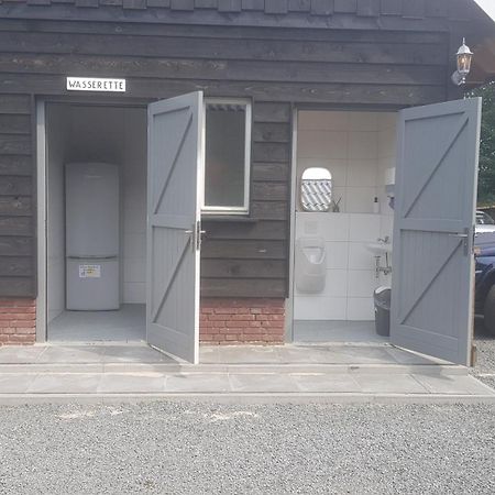 Basic Ingerichte Vouwwagen Op Camping Westenenk, Wijster ภายนอก รูปภาพ