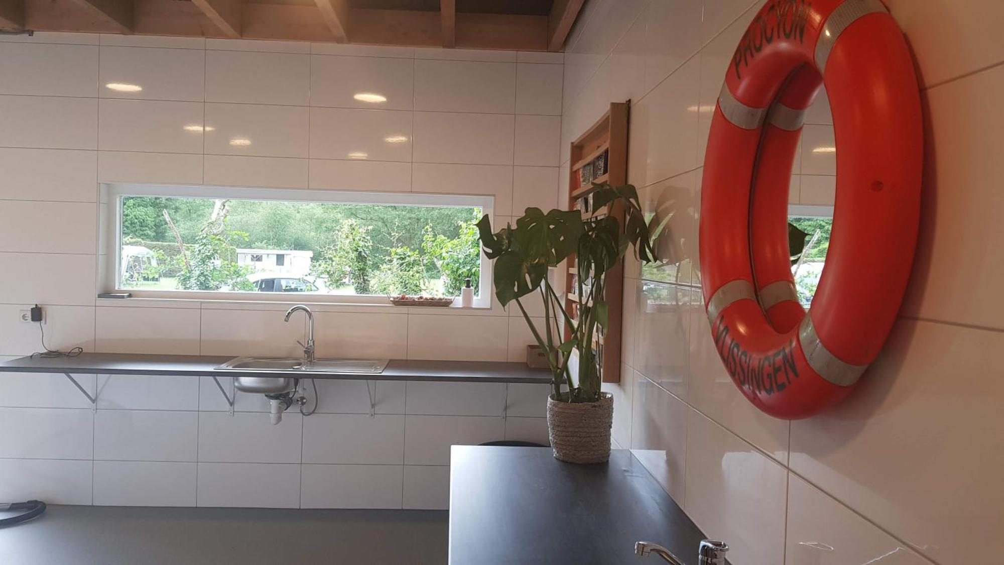 Basic Ingerichte Vouwwagen Op Camping Westenenk, Wijster ภายนอก รูปภาพ